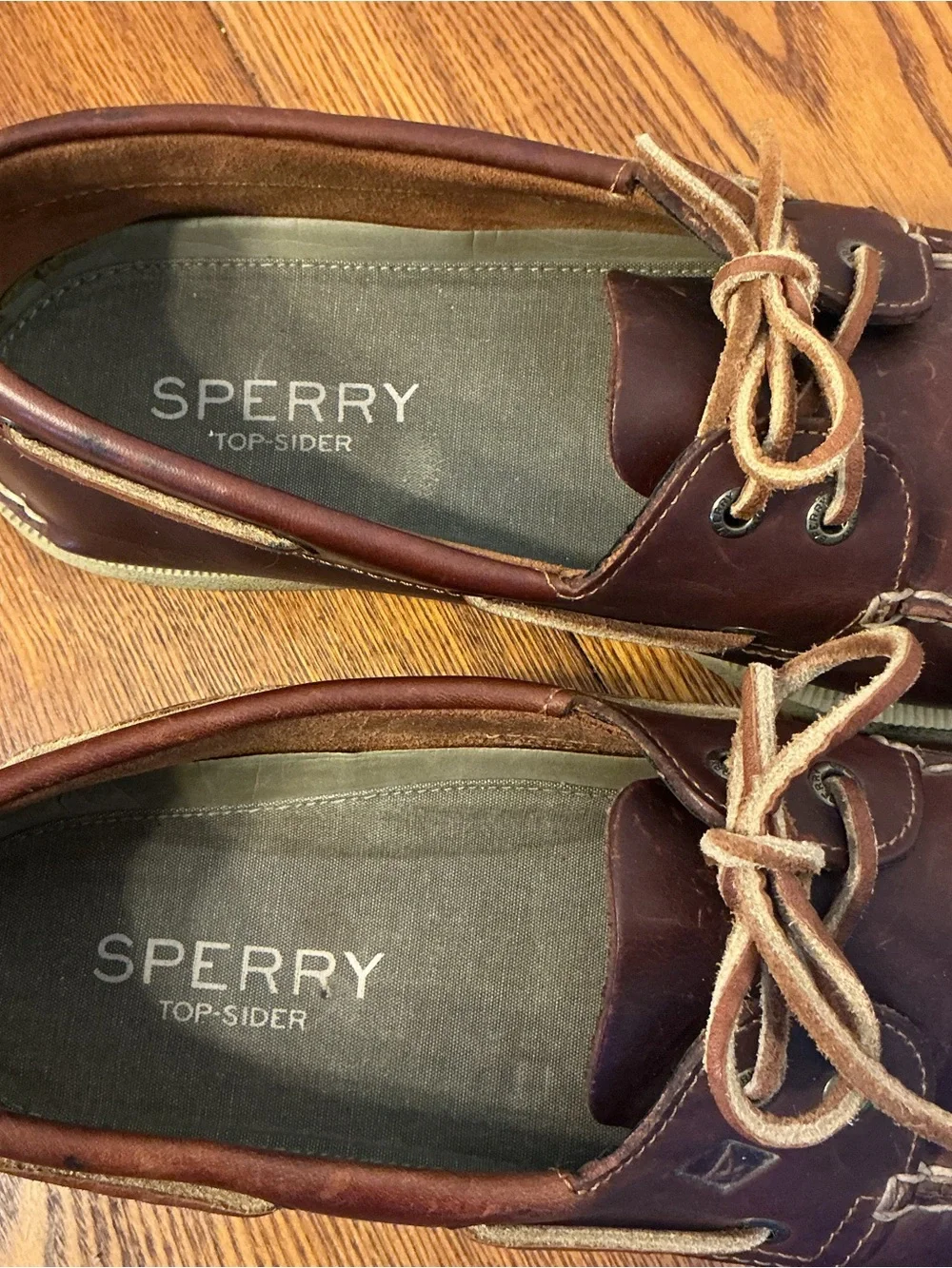 Sperry Top-Sider Brown Leather Authentic 2-Eye Boat Shoe. Size 11 (see size pic)